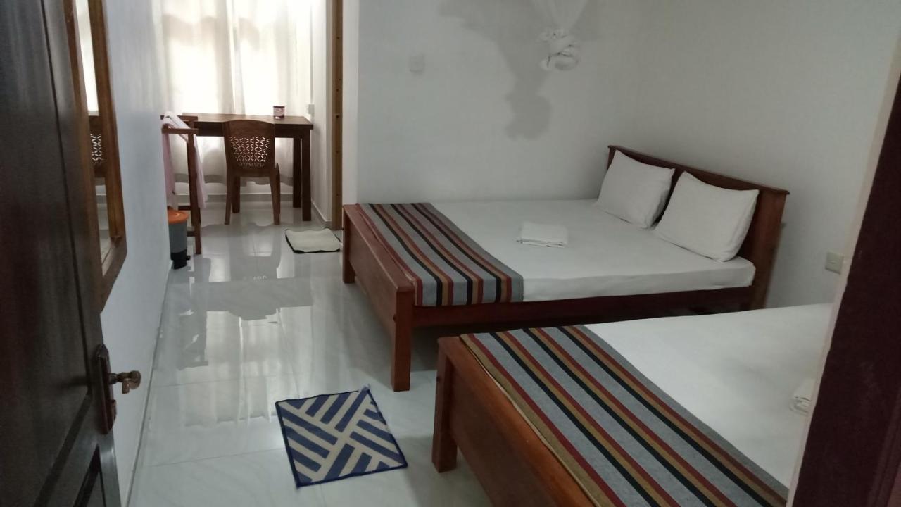 Umaya Holiday Home Anuradhapura Exteriör bild